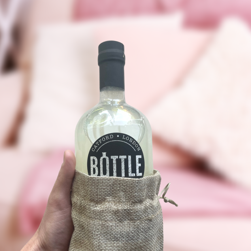 Margarita cocktail in a natural coloured jute gift bag