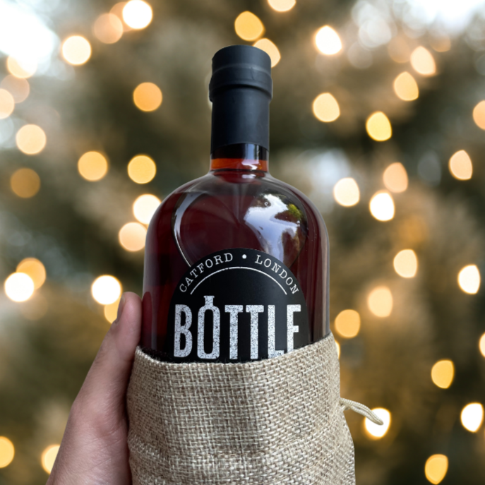 
                  
                    Craft cocktail in a natural gift bag
                  
                